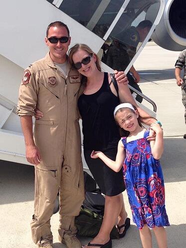 VLACS instructor with family outside of airplane